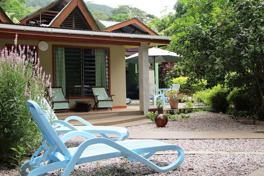 Belle Des Iles Bed and Breakfast La Digue Exterior foto