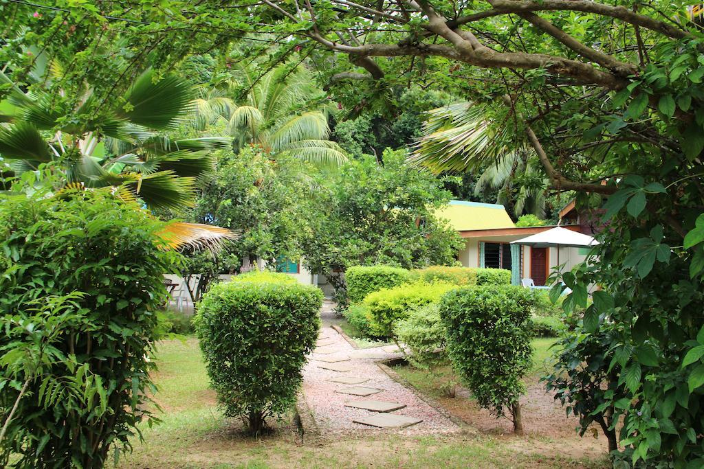 Belle Des Iles Bed and Breakfast La Digue Exterior foto